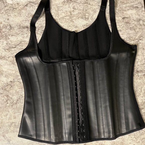 Latex Waist Trainer - Picture 2 of 4